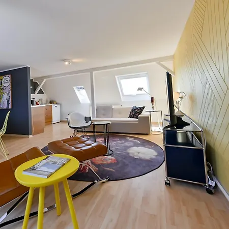 Apartment Premium Quartier Clara , Karl Und Fritz Auf Dem Kassberg Mit Eigenem Stellplatz Chemnitz