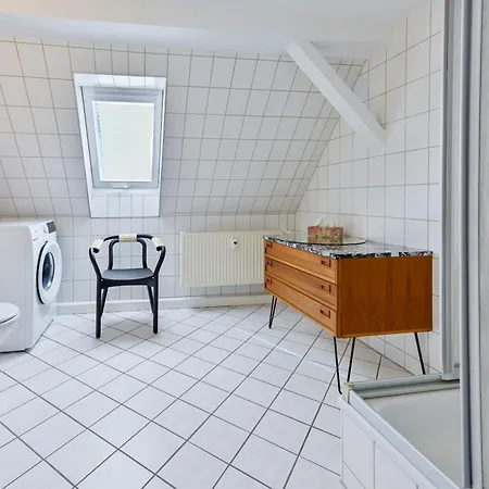 Apartment Premium Quartier Clara , Karl Und Fritz Auf Dem Kassberg Mit Eigenem Stellplatz Chemnitz